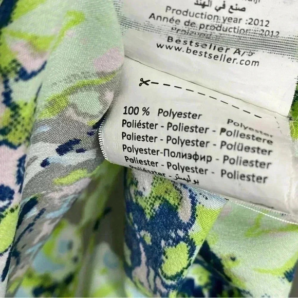 Vero Moda Green Print Button Down Blouse - Picture 6 of 6